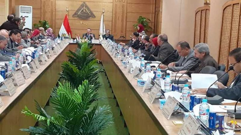 مجلس جامعة بنها يهنئ