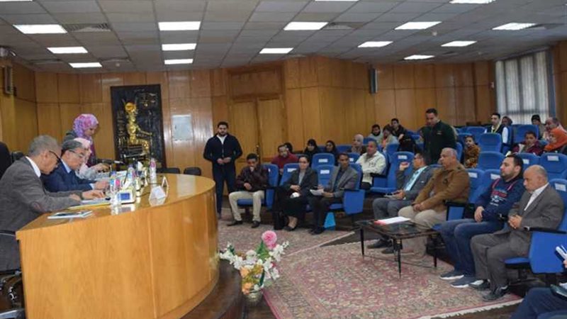 محافظ المنيا يوجه