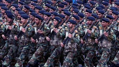 أوهام إيرانية .. الحرس الثوري يعلن مقتل 50 أمريكيا في مياه الخليج