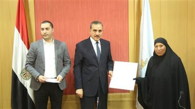 نورالدين يكرّم الأمهات المثاليات بـ