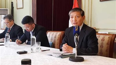 سفير الصين يكشف آخر تطورات الفيروس الجديد 