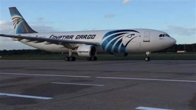 عودة 150 راكبا من لندن على رحلة مصر للطيران 