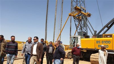 خطة لتطوير ورفع كفاءة الطرق والمحاور الرئيسية بـ6 أكتوبر