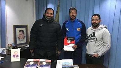 محمد ناصر: اللعب للأهلي شرف.. وشكرا إدارة سيراميكا كليوباترا