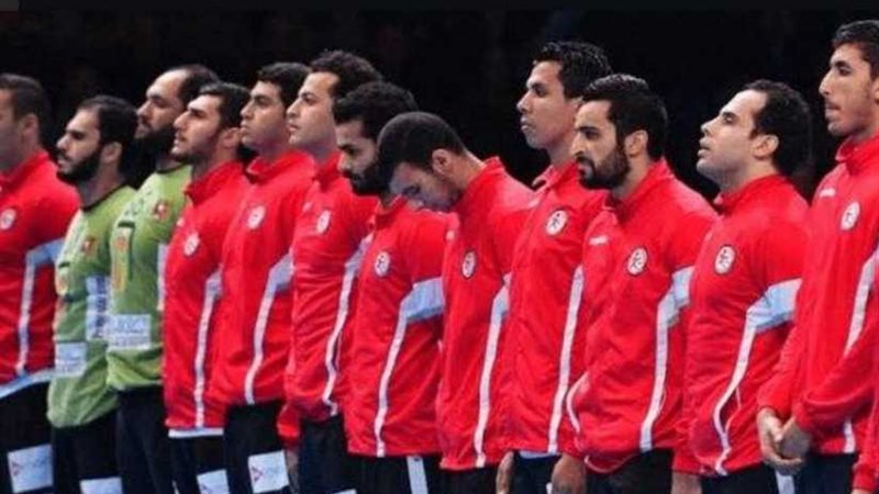 تغيير طاقم حكام مباراة