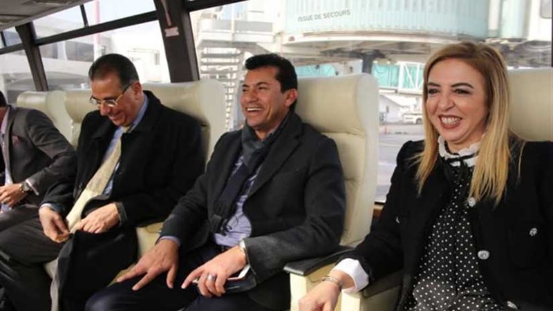 بالصور.. وزيرة شئون