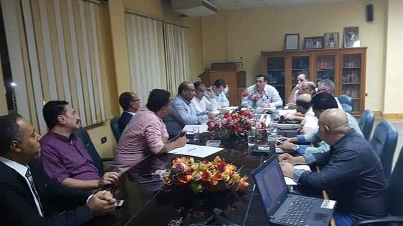 تجار المنيا يحتفلون