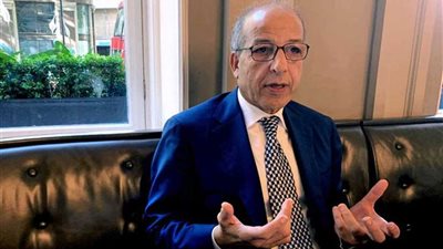 الإخوانى الكبير يصف إغلاق حقول البترول الليبية بـ 