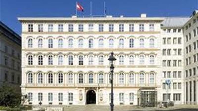 الخارجية النمساوية تطلب تعليق الرحلات غير الضرورية إلى الصين بسبب 