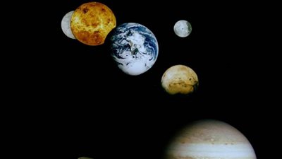 نشرة الأخبار الفلكية لشهر أبريل