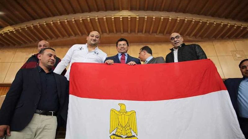 وزير الرياضة لأبطال