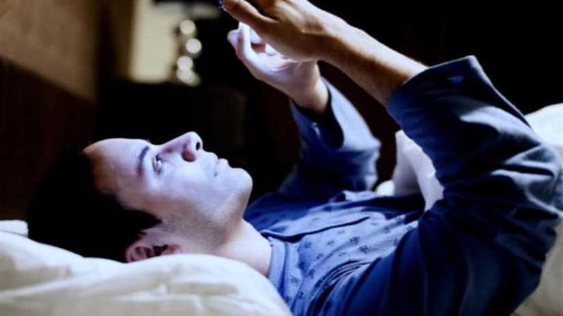 دراسة: الضوء الأزرق