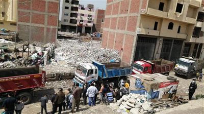 رفع 2200 طن وروث حيوانات من زرايب كرداسة وأوسيم 