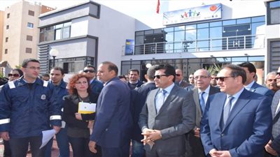 صبحي يفتتح مركز شباب الشيخ زايد ببورسعيد