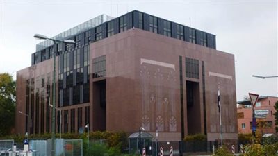 السفارة المصرية ببرلين تعلن عن إجراءات إجلاء المواطنين العالقين في ألمانيا