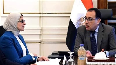 رئيس الوزراء: تنسيق كامل بين كافة المستشفيات الحكومية والجامعية لخدمة المواطنين
