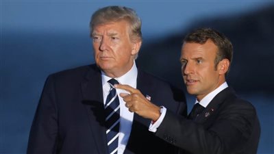  ترامب وماكرون يناقشان عقد اجتماع دولي لمواجهة كورونا