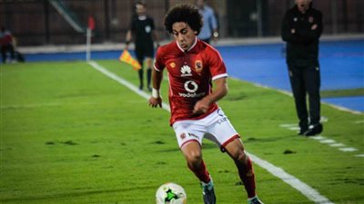 حسين السيد يكشف كواليس جلسته مع فايلر