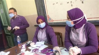 محافظ الغربية: توزيع 87 % من شرائح التابلت لطلاب الصف الأول الثانوي