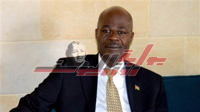 خاص| السفير الكيني بالقاهرة: الأهلي والزمالك يجبراني على متابعتهما