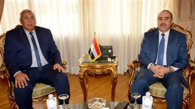 خطة لتطوير الطيران بالوادي الجديد 