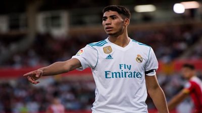 ريال مدريد يجدد عقد أشرف حكيمي حتى 2023