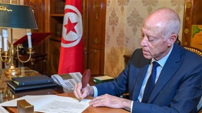 الرئيس التونسي يقرر تمديد حالة الطوارئ بالبلاد لمدة ثلاثة أشهر