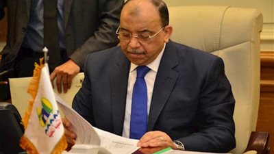   التنمية المحلية تحيل 450 عاملا للنيابة لتقصيرهم في العمل