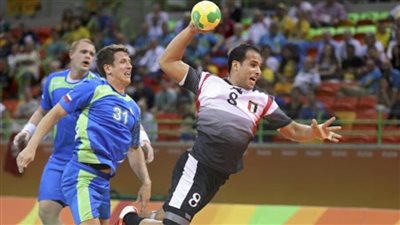 إسبانيا تطلب لقاء منتخب 