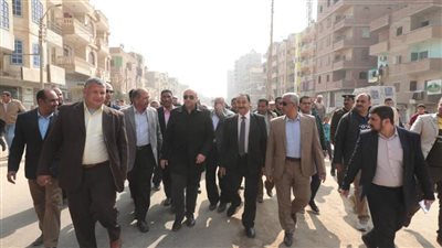 محافظ بن سويف يتابع الخدمات بالواسطى