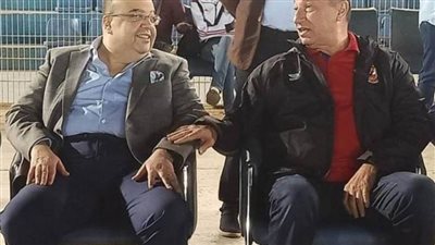 سفير مصر في السودان ومحمود الخطيب يحضران مران الأهلي