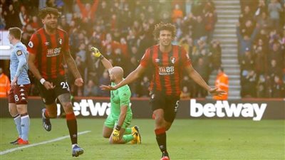 معنويات أستون فيلا 