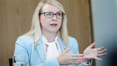 وزيرة الاقتصاد النمساوية: أزمة كورونا فرصة لتنشيط التجارة الإلكترونية