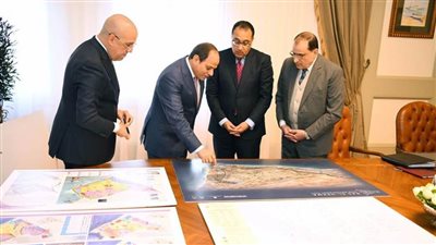 الرئيس السيسي يستعرض الموقف التنفيذي لـ 