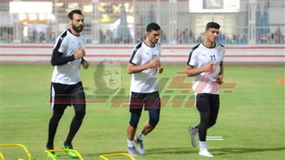 تدريبات قوية لحراس الزمالك