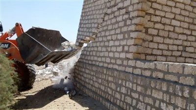 إزالة 14حالة تعدٍّ بقرى أهناسيا