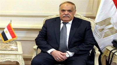 لوحات معدنية مرورية مؤمنة بالشراكة مع 