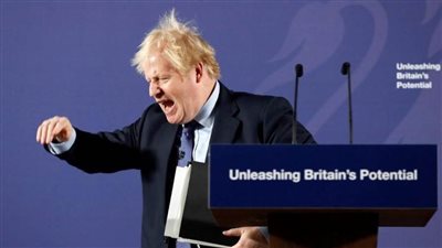 جونسون  يقدم موعد حظر سيارات الديزل والبنزين