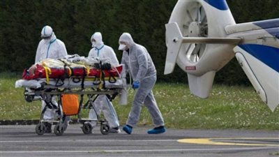 إصابة 50 شخصاً من طاقم حاملة الطائرات الفرنسية 