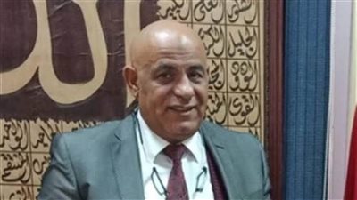 تعليم الجيزة تناقش الإجراءات الوقائية بالمدارس ضد