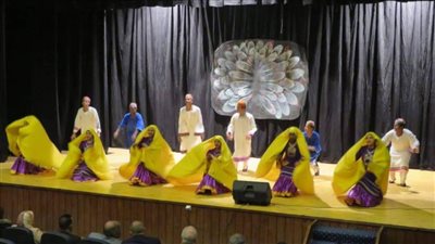 عروض أسوان للفنون الشعبية تمتع جمهور مسرح وادى النطرون