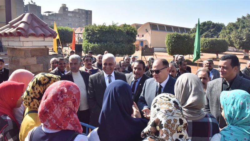 محافظ أسيوط يفتتح