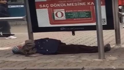 عاجل.. مصابو فيروس كورونا الأتراك يتساقطون في الشوارع (فيديو)