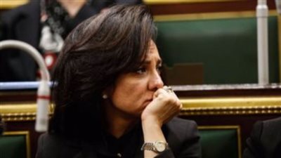 برلمانية: رفض بعض الأهالي دفن شهداء الكورونا .. ظاهرة سلبية تعكس عدم الوعي