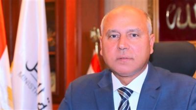 وزير النقل يوضح موعد الانتهاء من تنفيذ عدد من الكبارى والمحاور الرئيسية