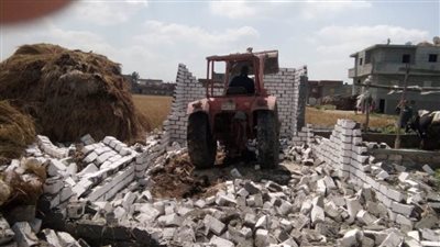 إزالة 65 حالة تعدٍ على أراضٍ زراعية وأملاك دولة بالبحيرة