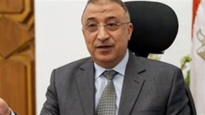 محافظ الإسكندرية يتفقد الكورنيش لمتابعة تنفيذ الإجراءات الاحترازية لمواجهة كورونا