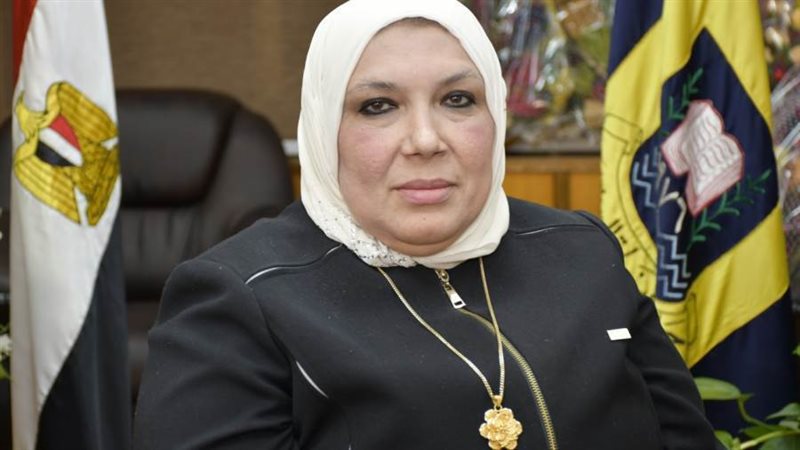 د ماجدة هجرس رئيس