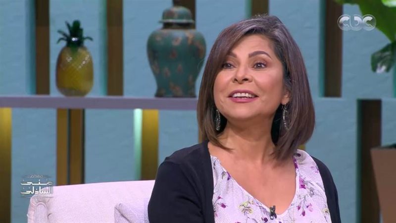 الفنانة سلوى محمد