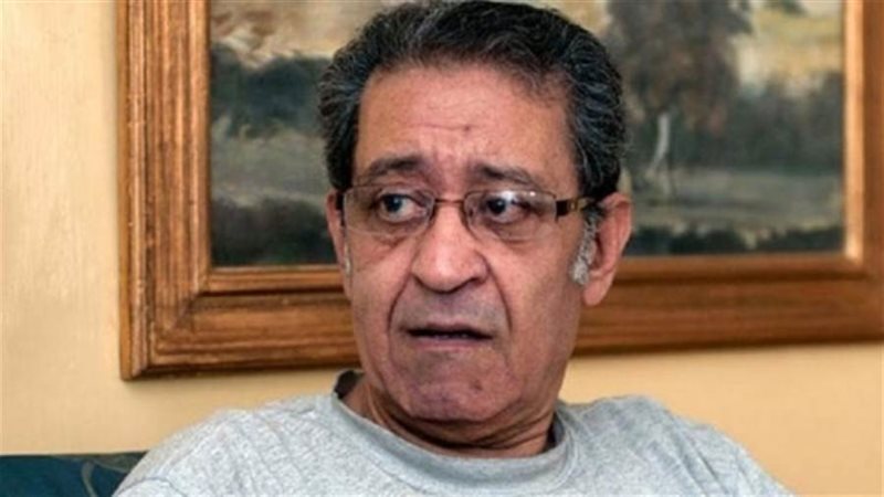 الكاتب المسرحى لينين